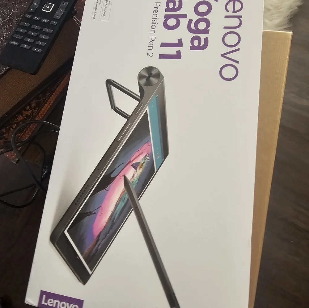 Lenovo yoga tab 11 with Precision pen 2 and case